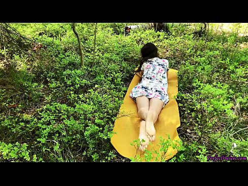 ❤️ Svešinieks no Tinder masturbē manu piču un kaislīgi drāž mežā ❤️❌ Porno video pie lv.xxx050890.ru