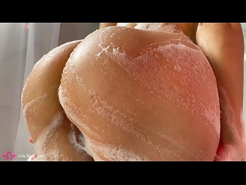 ❤️ Brunete masturbē makstiņu ar vibratoru līdz intensīvam orgasmam dušā ❤️❌ Porno video pie lv.xxx050890.ru