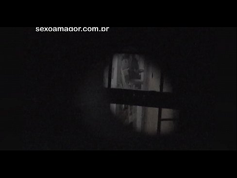 ❤️ Blondīnīte tiek slepeni filmēta ar kaimiņu vuajeru, kurš slēpjas aiz dobiem ķieģeļiem ❤️❌ Porno video pie lv.xxx050890.ru